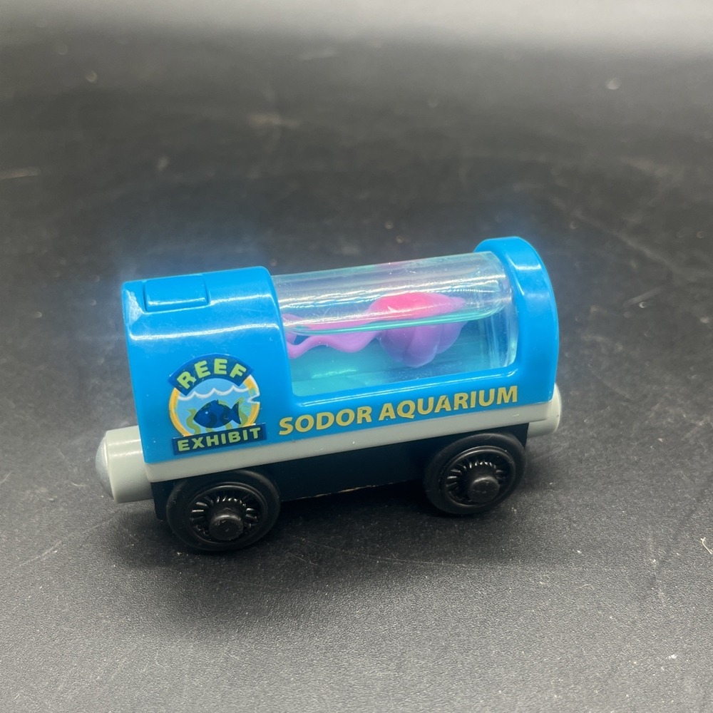 Aquarium Car Light Up Squid Thomas the Train Wooden Railway Tender Tested - Picture 7 of 12